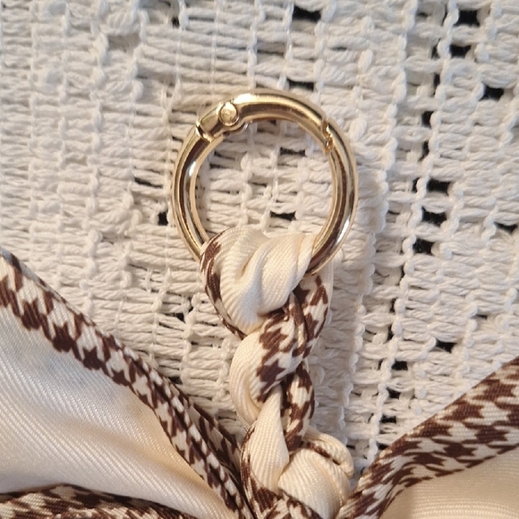 Elegant Brown Bag Bow Accent - Picture 3 of 5